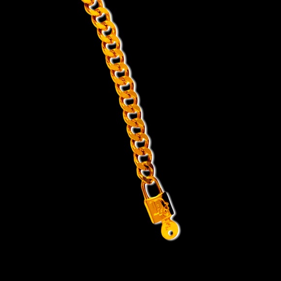 Christian Dior Vintage By John Galliano Chain Link Logo Padlock Runway Bracelet - Picture 15 of 16